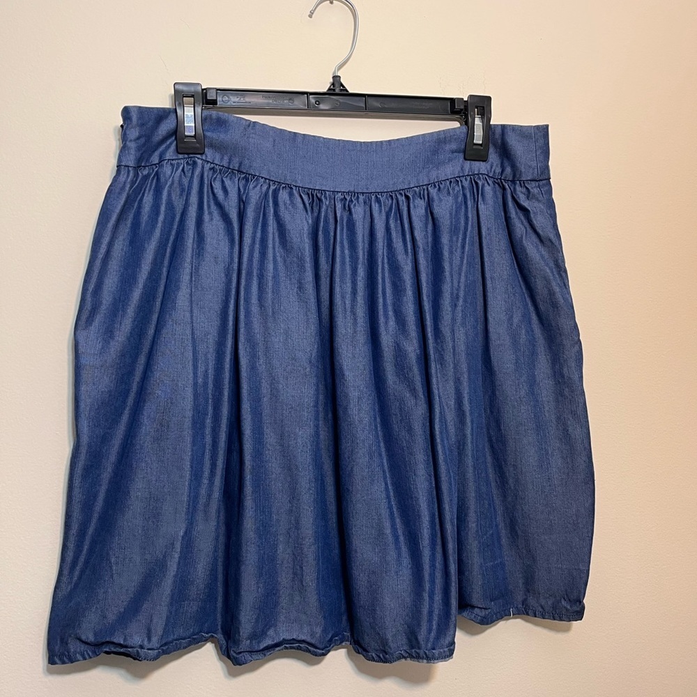 Cynthia by Cynthia Rowley skirt. Size 12.